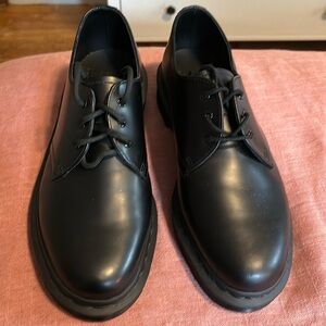 ❤️ Dr. Martens Brand New 1461 Mono black shoes low top!